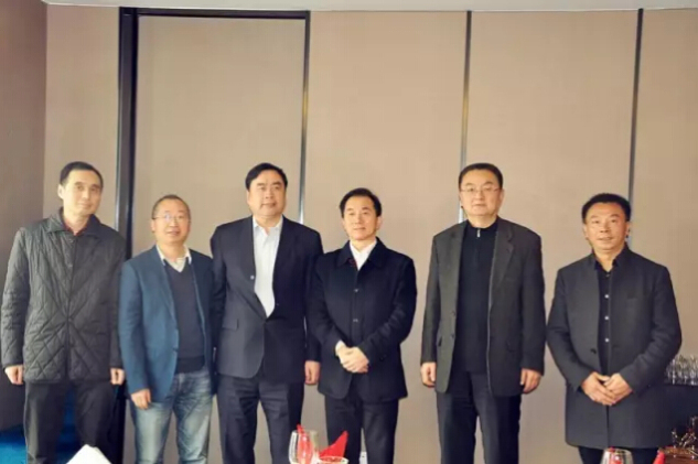 4-王明云、王珩、孫明陪同趙振元董事長(zhǎng)接待陳放副主席一行.jpg